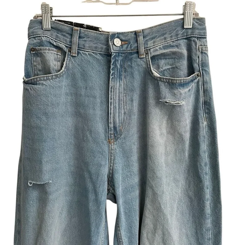 UO BDG Skater Baggy Jeans Women’s 27 high waisted distressed medium wash‎ NEW